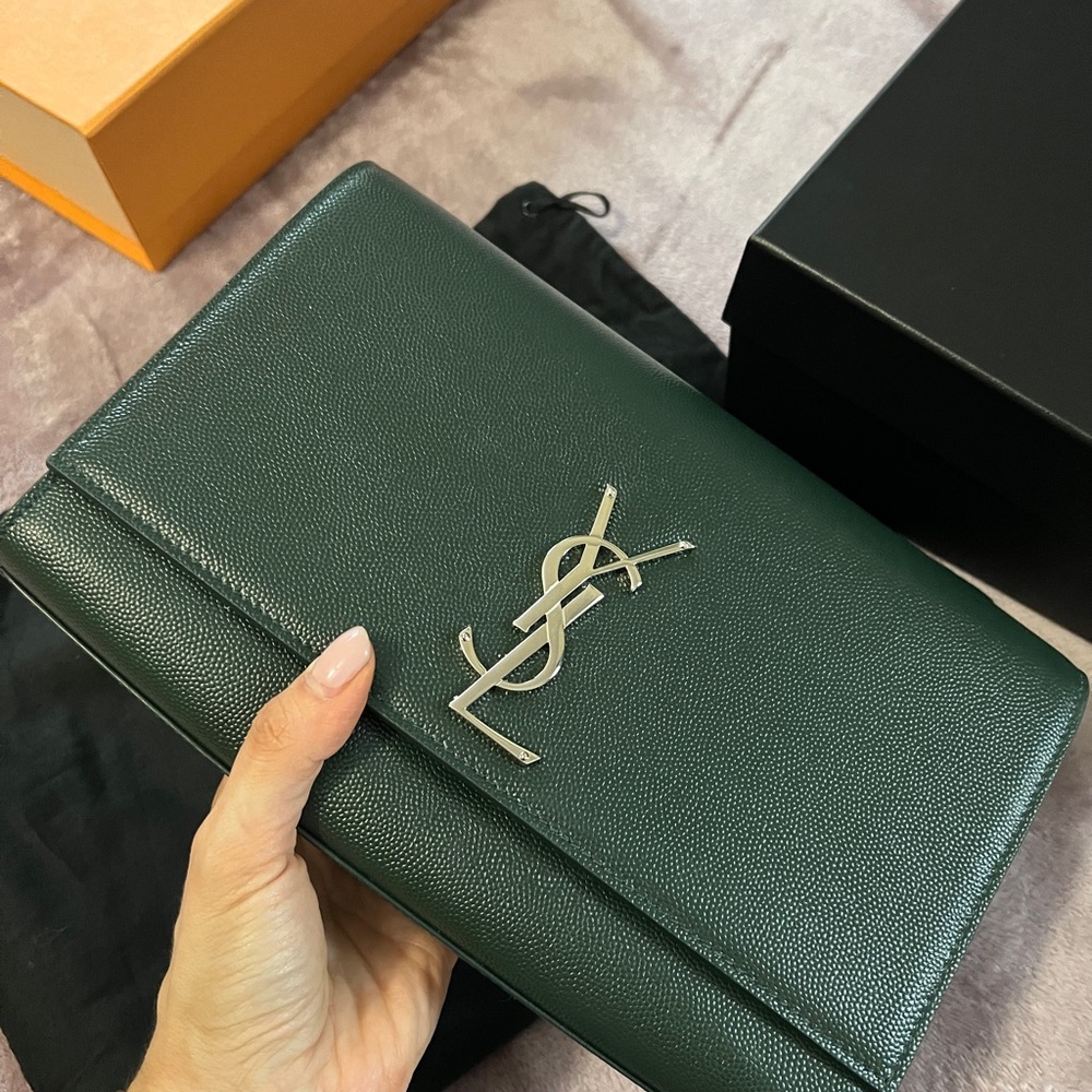 YSL Beautiful cross body bag green leather